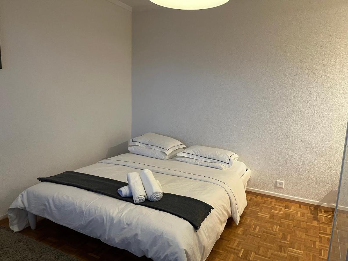 Ferienwohnung Beautiful Studio 2 Minutes From The Train Station Lausanne Exterior foto