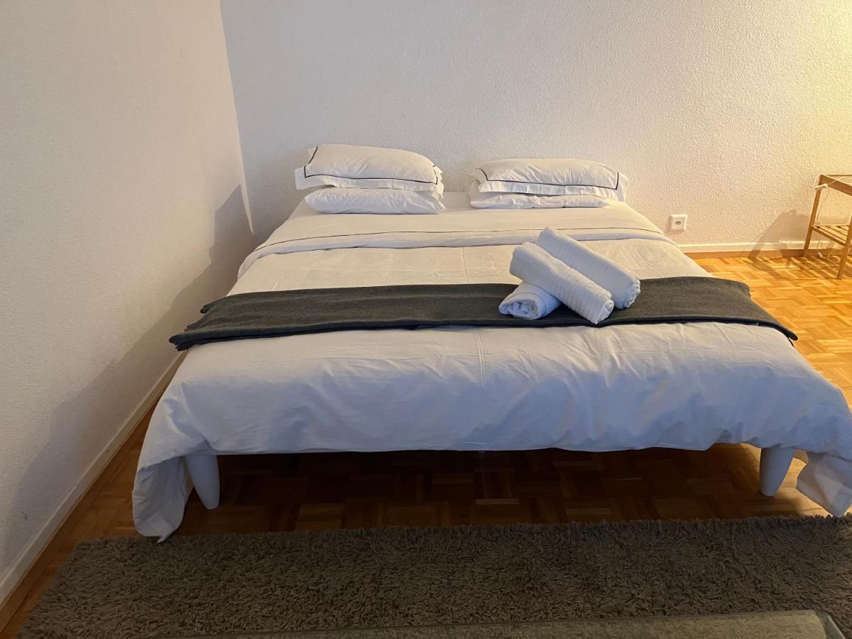 Ferienwohnung Beautiful Studio 2 Minutes From The Train Station Lausanne Exterior foto